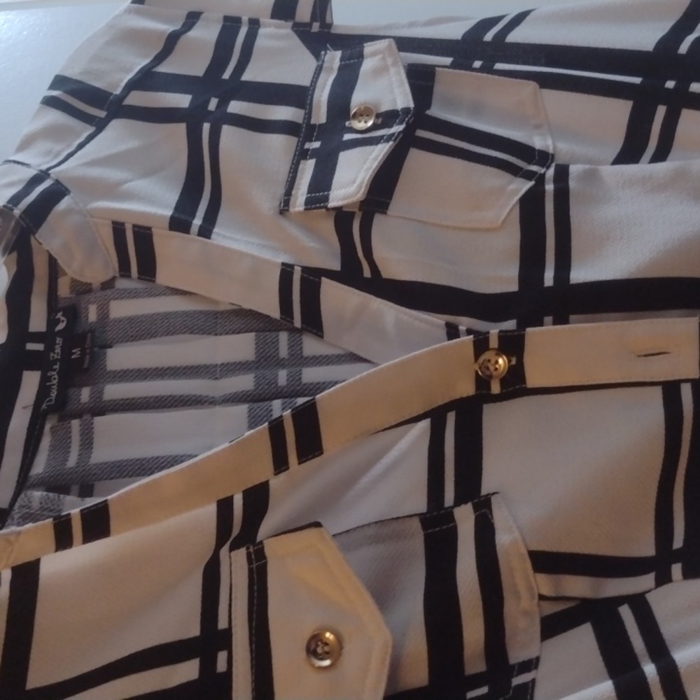 Double Zero Black and White Plaid Dress - Picture 7 of 7